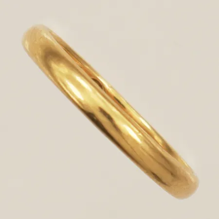 Ring stl:19 gravyr 20K Vikt: 3,4 g