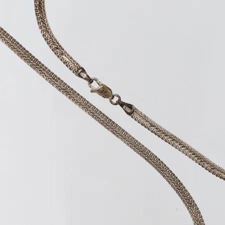 Kedja manglad rävsvans längd 42,5cm bredd 4mm Silver 925/1000. Vikt: 12,6 g