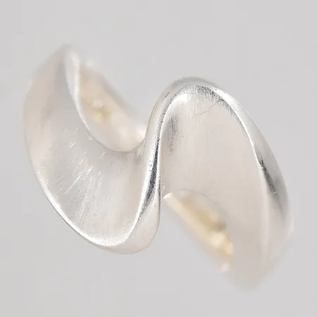 Ring stl:16¼ GHA silver 925/1000 Vikt: 3,6 g