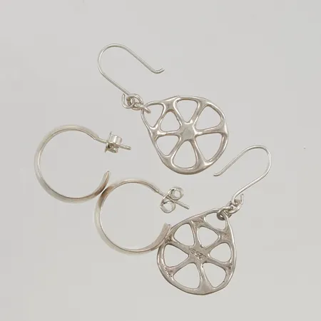 Örhängen silver s830-925/1000 8,2g.