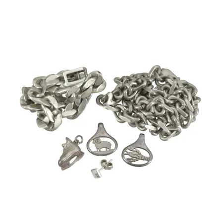 Diverse silversmycken 925/1000, bruksmärken/defekter Vikt: 90,1 g