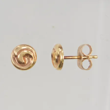 Örhänge 7mm låsstopp saknas 18K 0,6g.