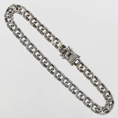 Armband Bismarck i vitguld, längd 19cm, bredd 5mm, tillverkad av L B Guldsmedsaktiebolag år 1996, 18K vitguld Vikt: 12,3 g