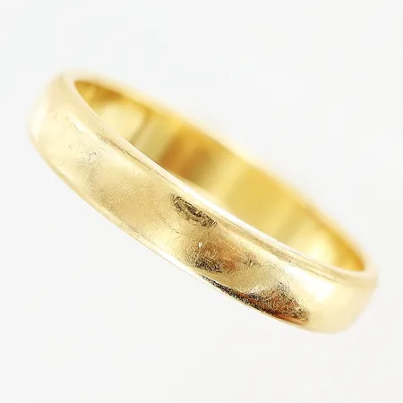 Ring slät stl:19½ bredd 3,5mm gravyr 18K. Vikt: 5 g