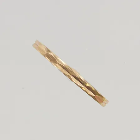 Ring stl 16 bredd:1,4mm 18K 0,5g.