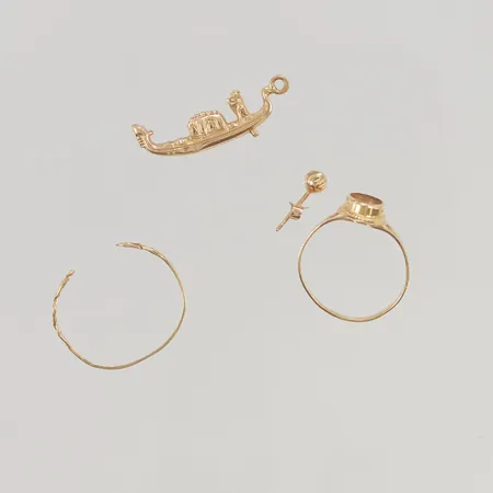 Diverse guld skadat 18K 2,8g.