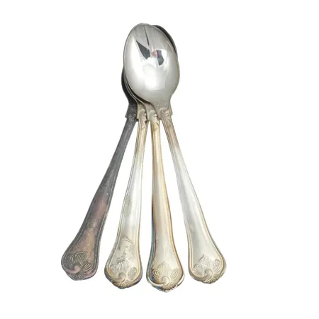 Skedar modell Sachsisk, fyra st, silver 830/1000, längd 11,9 cm Vikt: 66,6 g