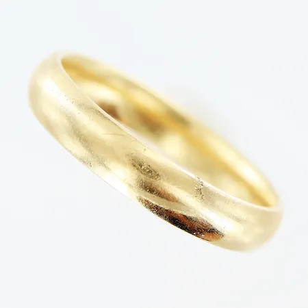 Ring slät stl:19 bredd 4mm, gravyr, 18K Vikt: 5 g