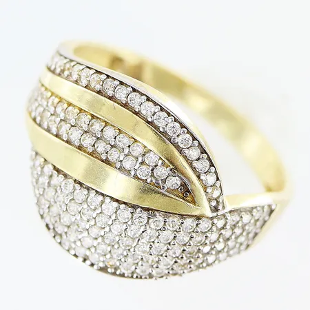 Ring stl:18½ bredd 2-13mm, vita stenar, 14K Vikt: 3,3 g
