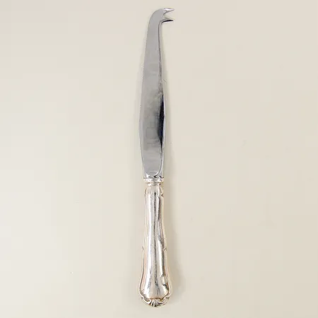 Ostkniv modell Chippendale längd 19,5cm blad i rostfritt stål 925/1000 Vikt: 85 g