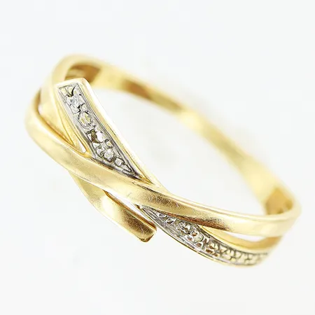 Ring stl:18¾ bredd 1-5,5mm diamanter 2 x ca 0,005ct 8/8-slipade 1 diamant saknas, 18K Vikt: 2,1 g