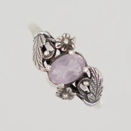 Ring med rosa sten stl:19, bredd 1,5-9,1mm, repig sten, 925/1000 silver, Vikt: 2,3 g