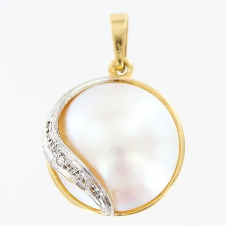 Hänge 21x15mm mabépärla Ø12,5mm, diamant 0,005ct 8/8-slipad, vit/gulguld, 18K Vikt: 3,6 g