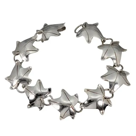 Armband 1950-tal, silver, Victor Janson Lindesberg 1954, längd 18,5 cm, bredd 19,5 mm Vikt: 12,4 g