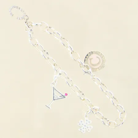 Armband med fyra berlocker, tre med rosa samt vita stenar, Thomas Sabo, längd 17,5cm, bredd 5mm, silver 925/1000 Vikt: 9,1 g