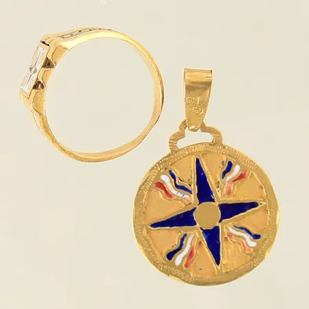 Guldsmycken, emalj med slitage, repor, bucklor, 21K  Vikt: 16,8 g