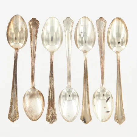 7 kaffeskedar 12cm, graverade, silver 830/1000 Vikt: 83,7 g