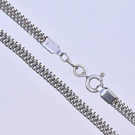 Kedja Rävsvanslänk, längd 40,5 cm, bredd 4 mm, silver 925/1000. Vikt: 8,6 g