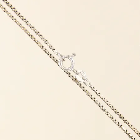 Kedja Venezia, längd 40,5cm, bredd 1mm, ojämnheter, silver 835/1000 Vikt: 3,1 g