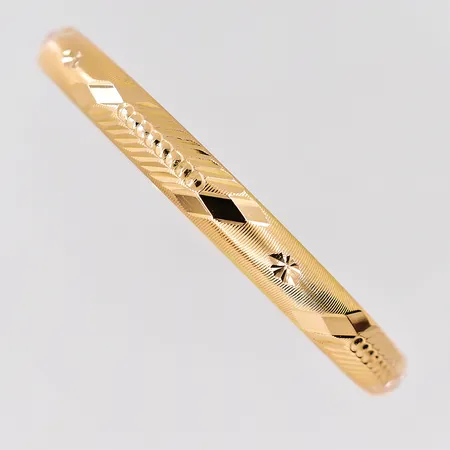 Armring mönstrad Ø60mm, bredd 7,5mm, 21K Vikt: 10,3 g