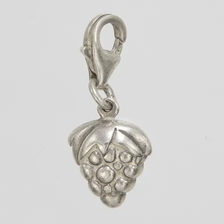 Berlock Druvklase, ca 27x12mm, 925/1000 silver Vikt: 4,1 g