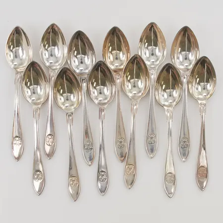 12 Moccaskedar, 11cm, modell: Skytte, 830/1000 silver, 145,7g.