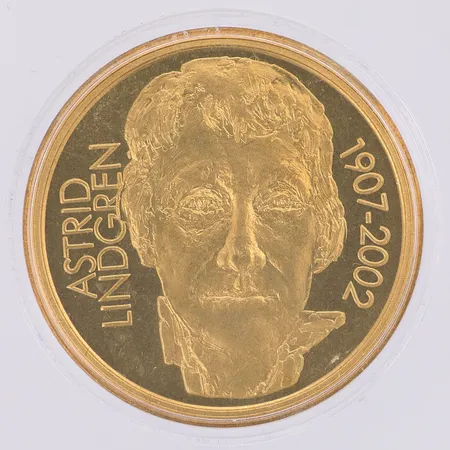 Minnesmynt Ø36mm, Pippi Långstrump / Astrid Lindgren 1907-2002 nominellt värde 50kr, aluminiumbrons-legering i plastetui