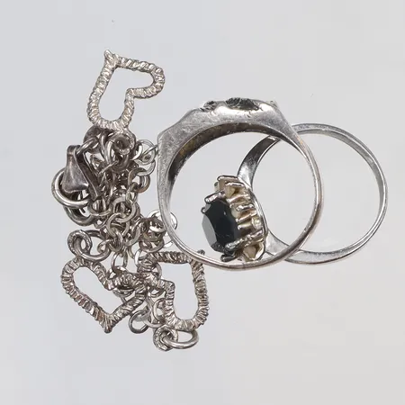 Diverse silver med defekter med stenar silver 925/1000 Vikt: 12,3 g