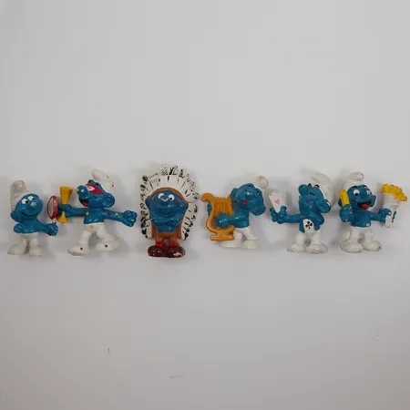 Sex Smurfar, varav 4 Bully West Germany, ena Portugal, ena HongKong 1981, slitage, smuts 