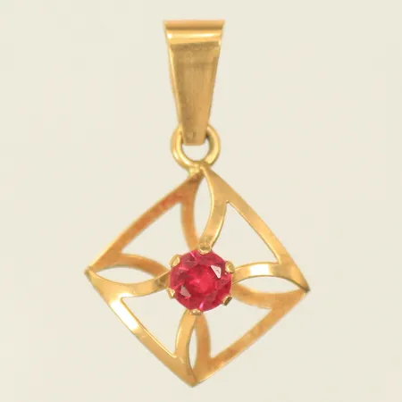 Hänge med röd sten, längd 25mm inkl ögla, bredd 15mm, 18K, 0,7g 