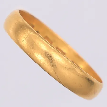 Ring slät stl 20½, gravyr, 18K Vikt: 4,2 g