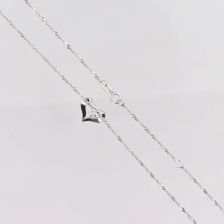 Kedja Singapore 42-45cm, bredd 1,2mm, hänge hjärta  med vit sten, bredd 11mm, vitguld, 18K Vikt: 1,7 g