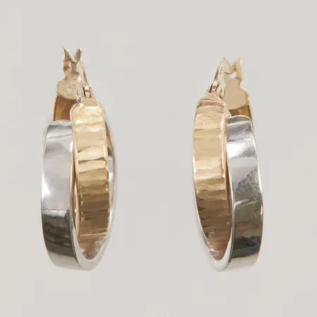 Örhängen, 23x18mm, bredd: 7mm, vitguldsdetaljer, 14K, 2,8g.