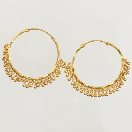 Ett par örhängen, Ø ca 38mm, ostämplade, 21K Vikt: 7,7 g