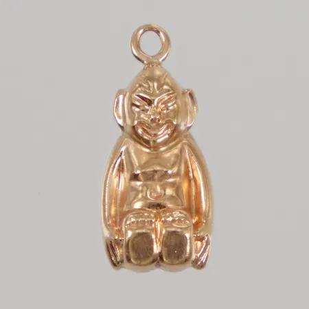 Hänge Billiken, ca 7 x 16mm, ögla saknas, ostämplad, 18K  Vikt: 0,7 g