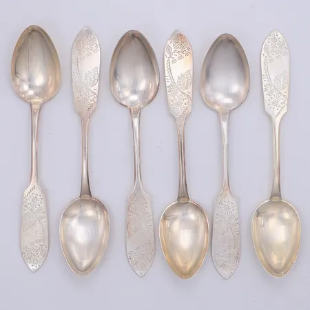 6 Teskedar modell Tornedal 13,3cm, Kultakeskus år 1972, gravyr baksida putsmärken, 813/1000 silver Vikt: 93,7 g