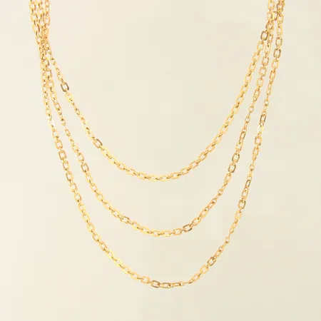 Collier Ankar, delvis treradig, längd 43,5cm, bredd 2,5mm, ojämnheter, 18K  Vikt: 9,8 g