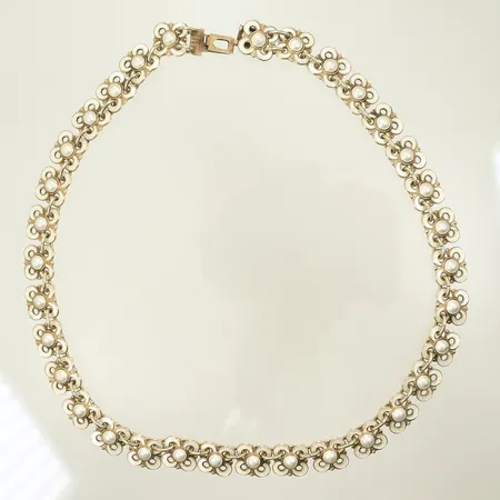 Halsband med emalj längd 39cm bredd 11mm, D-A David Andersen silver 925/1000-delar, 33g Vikt: 33 g