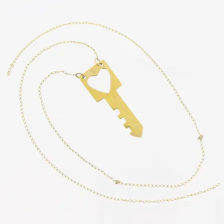 Collier integrerat hänge, gravyr, defekt, 14K. Vikt: 1,5 g