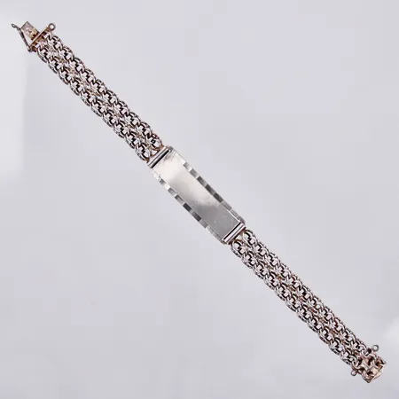 Armband två-radig Bismarck med platta längd: ca 20cm bredd: ca 14mm, säkerhetskedja saknas, ostämplat 830/1000 silver  Vikt: 26 g