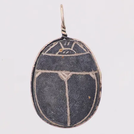 Hänge med skarabé 28mm, silverögla Vikt: 4,7 g