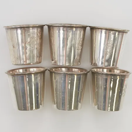 6 Supkoppar i silver, höjd: 4,5cm, märkt Sterling Mexico 48782, 925/1000, 261,6g.