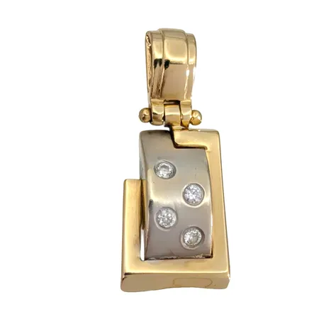 Hänge, 14K guld, tvåfärgad modell, delvis sidenmatterad, vita stenar, längd inkl. ögla 22 mm, bredd 9 mm, fint skick, stenar utan anmärkning Vikt: 2,1 g