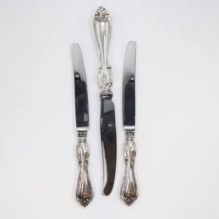 3 knivar, 20cm, silver, 830/1000, bruttovikt 162,8g Vikt: 162,8 g