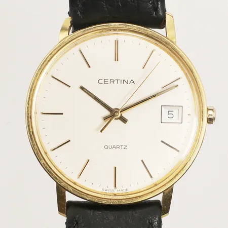 Herrur Certina 18K, quartz, 33,5mm, boettnr 115.9199.68, datum, gravyr, repigt plexiglas och boett, slitet läderarmband ej original, inga tillbehör. 