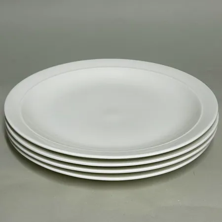 4 Tallrikar Arctica från Arabia Ø25,5cm design av Inkeri Leivo Skickas med postpaket.