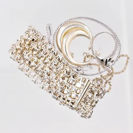 Diverse silver 830/1000 Vikt: 54,7 g