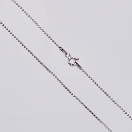 Kedja längd ca 45cm, bredd ca 1mm, 925/1000 silver Vikt: 2 g