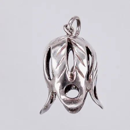 Hänge längd: ca 3cm bredd: ca 15mm 925/1000 silver  Vikt: 6,9 g