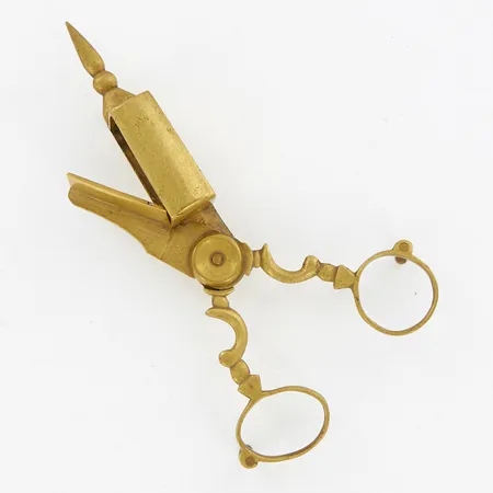 Ljussax i mässing, äldre modell, ca 16cm